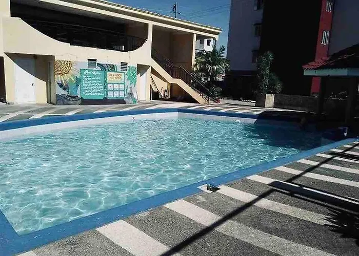 Mactan Oasis Garden/ 2 Bedrooms/ Near Airport アパート
